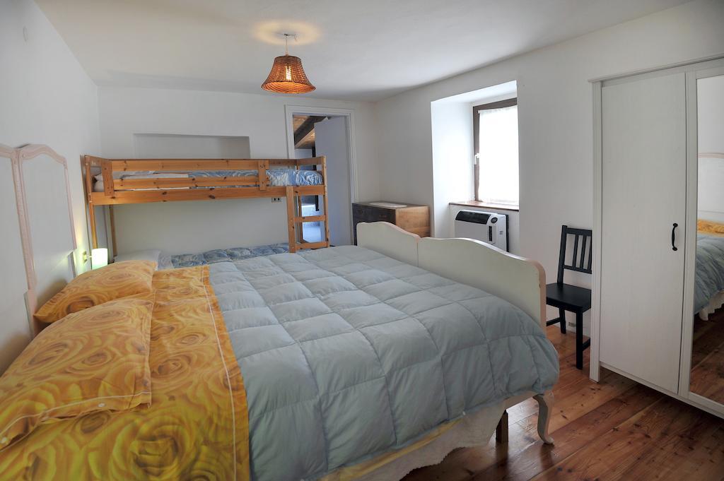 B&B Rocca Di Bajedo Pasturo Oda fotoğraf